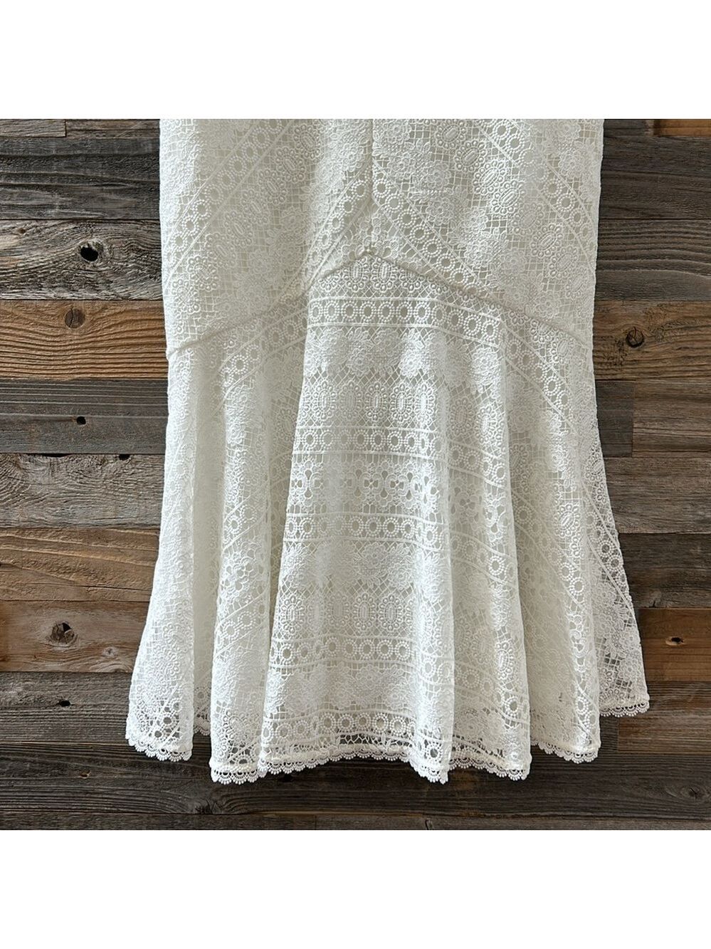 NWT Theia Margot Cold-Shoulder Lace White Dress, Size 4 - Picture 7 of 14